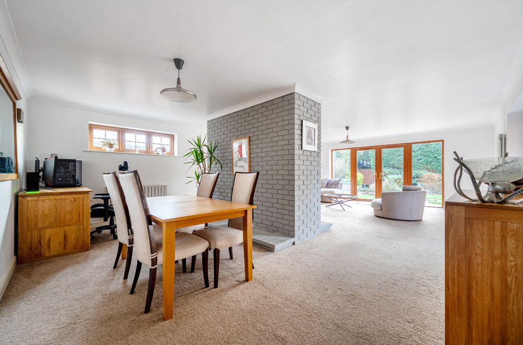 Property photo 3 of 17 1400840-1-696E0A6...