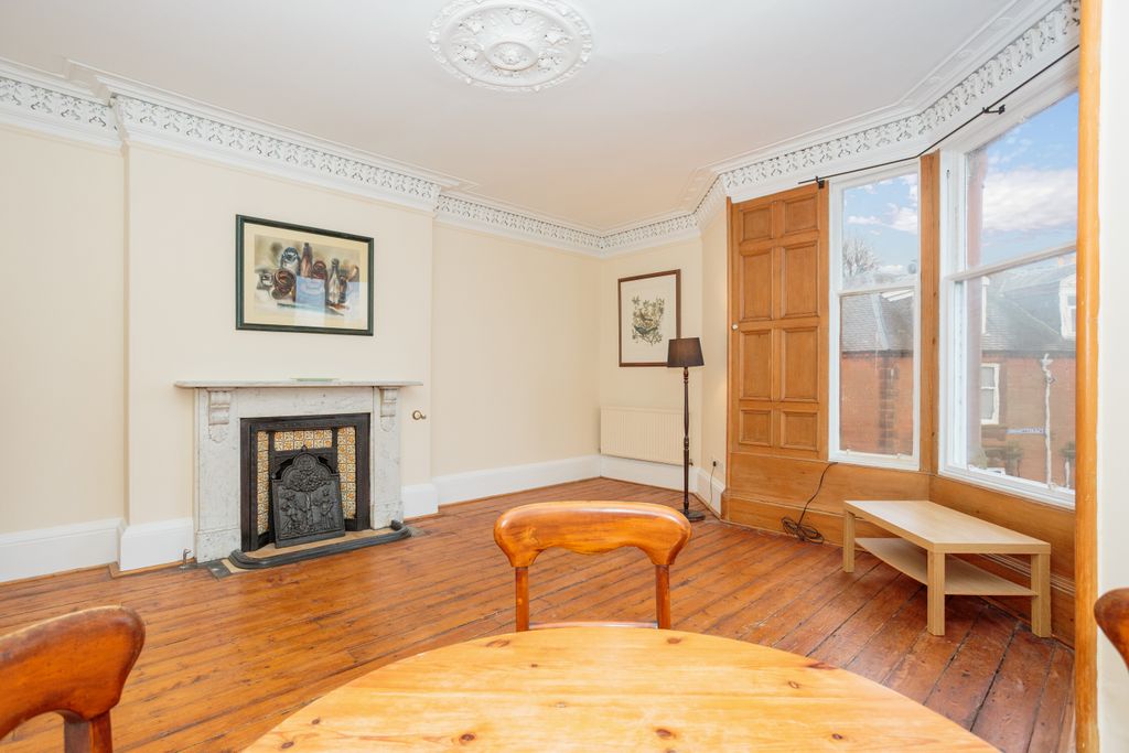 Property photo 3 of 20 Living/Dining Room