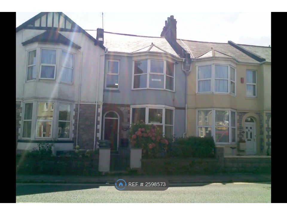 Property photo 2 of 16 House Exterior (Centre)