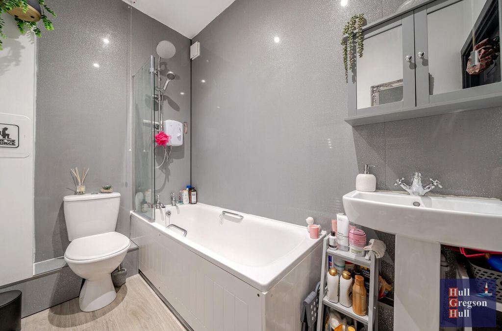 Additional image 13 of 2 bed flat for saleBower Court, Grangecroft Road, Portland DT5