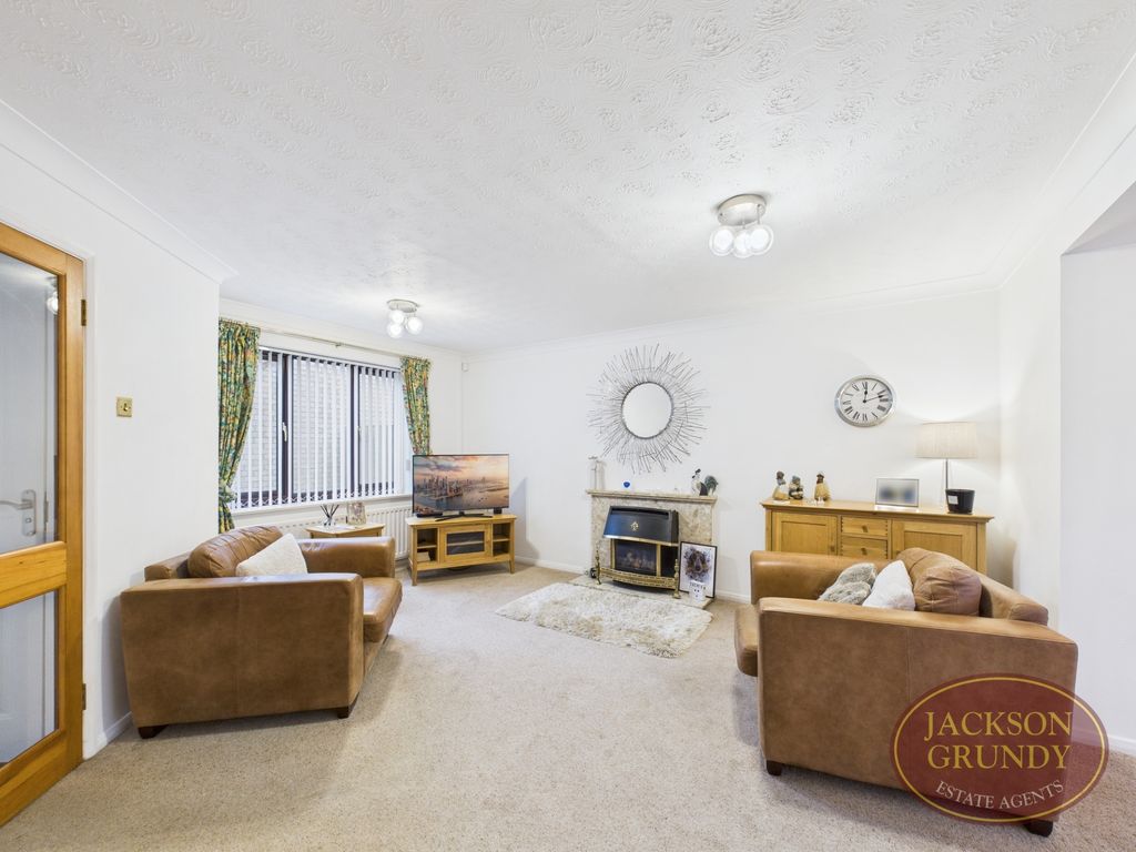 Property photo 3 of 23 Pearmain Court