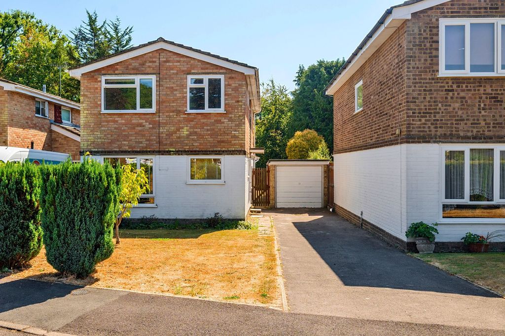 Property photo 1 of 19
