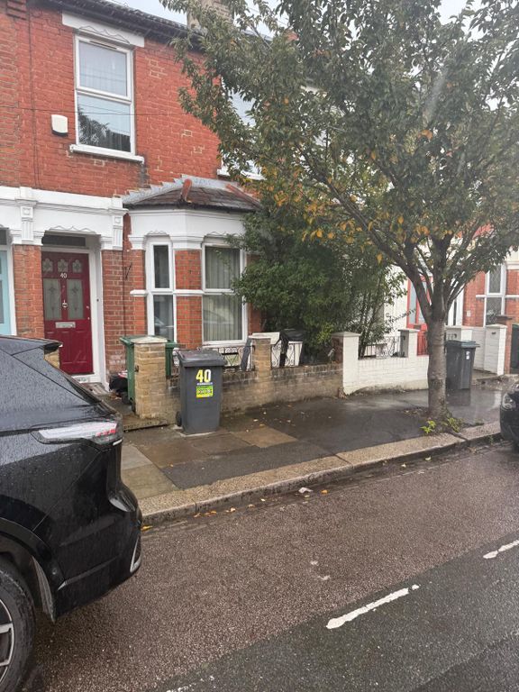 Property photo 1 of 10 Clarence Road, Haringey, London, N15