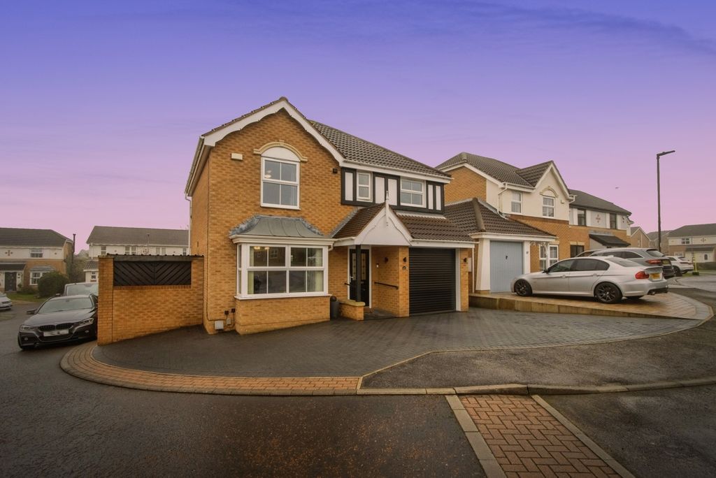 Property photo 1 of 26 Pbox-Img.Jpg