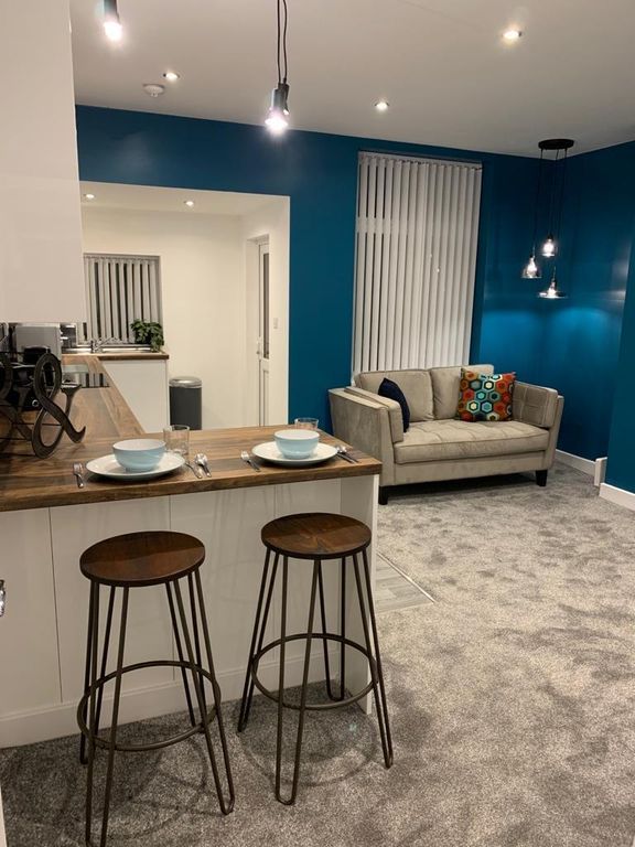 Property photo 3 of 6 Kitchen Communal Area