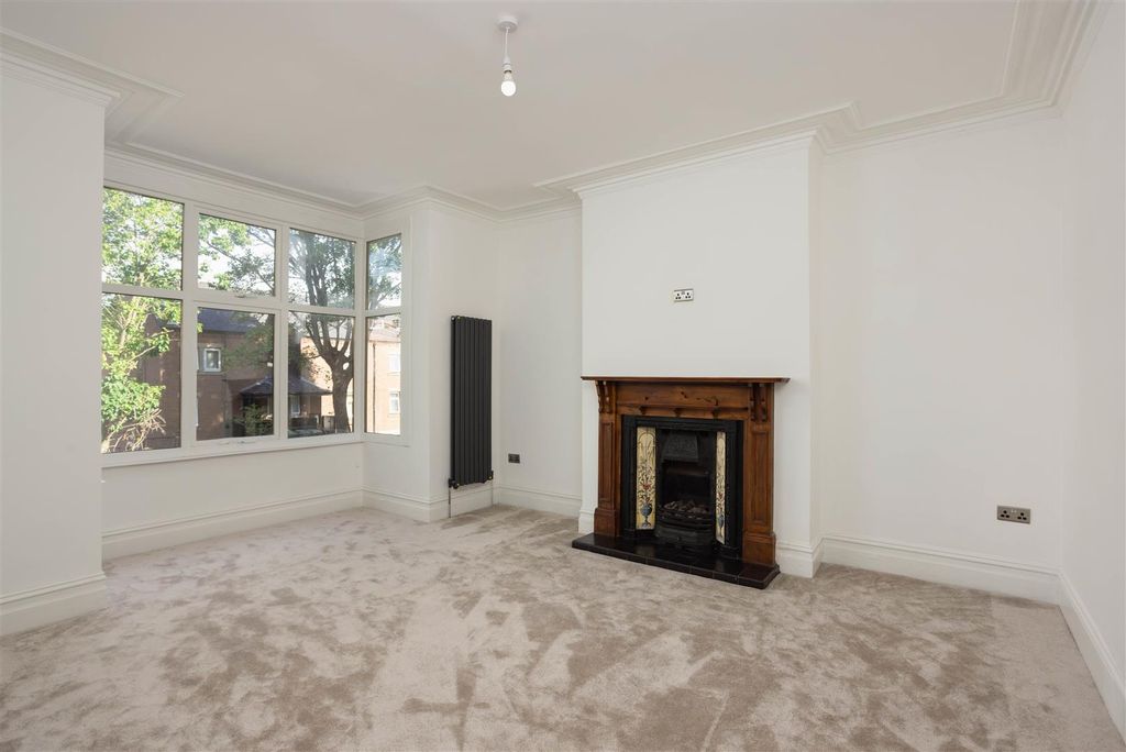 Property photo 2 of 15 00004.Jpg