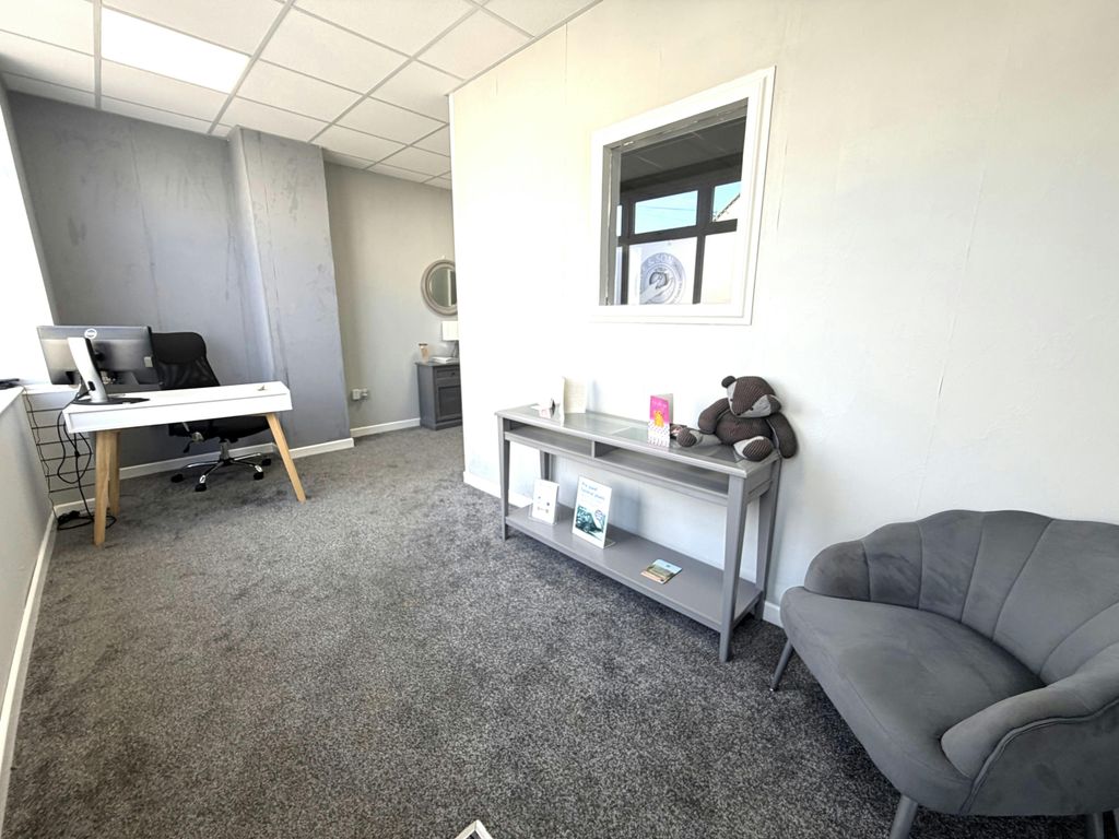 Property photo 2 of 6 Img_9190.Jpeg