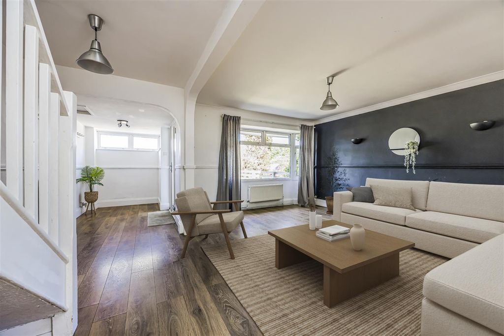 Property photo 2 of 16 Flexford Gardens, Havant-Porticomarketing-Nexa-15.