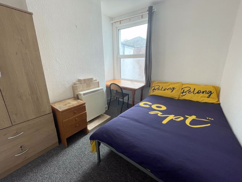 Property photo 2 of 10 Photo 11