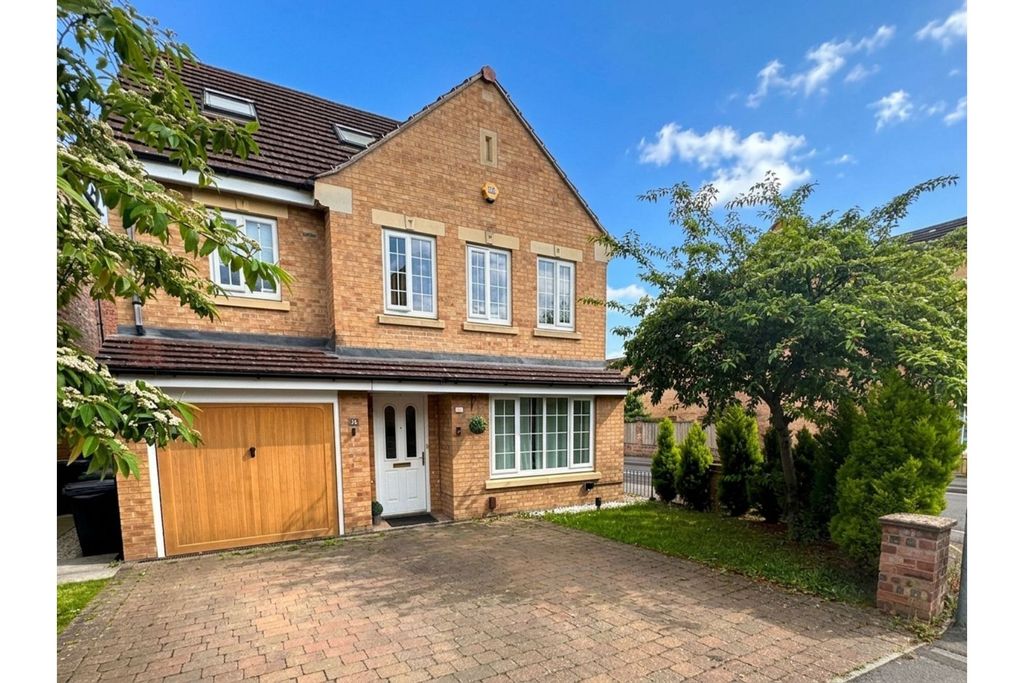 Property photo 1 of 20