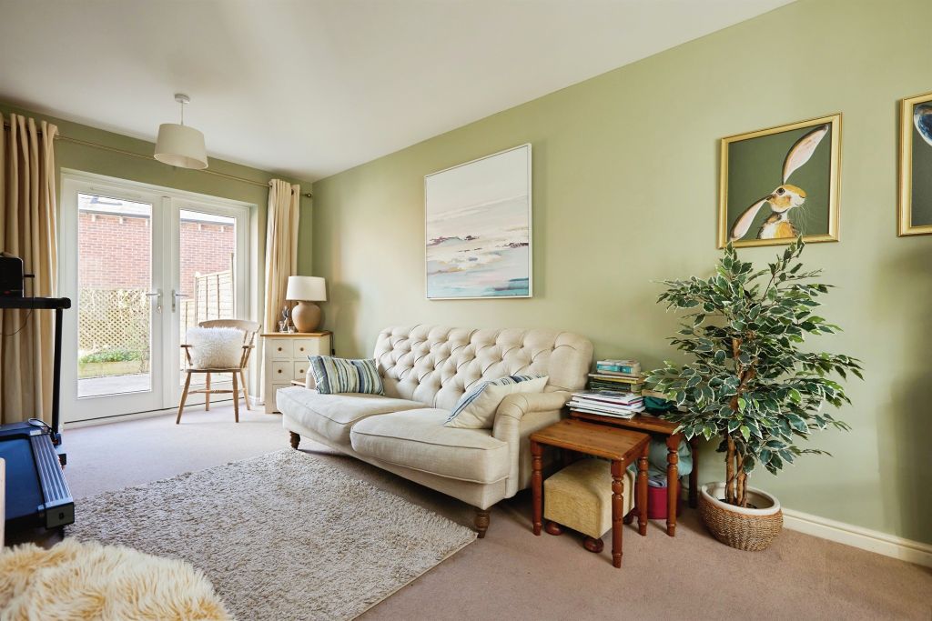 Property photo 3 of 15