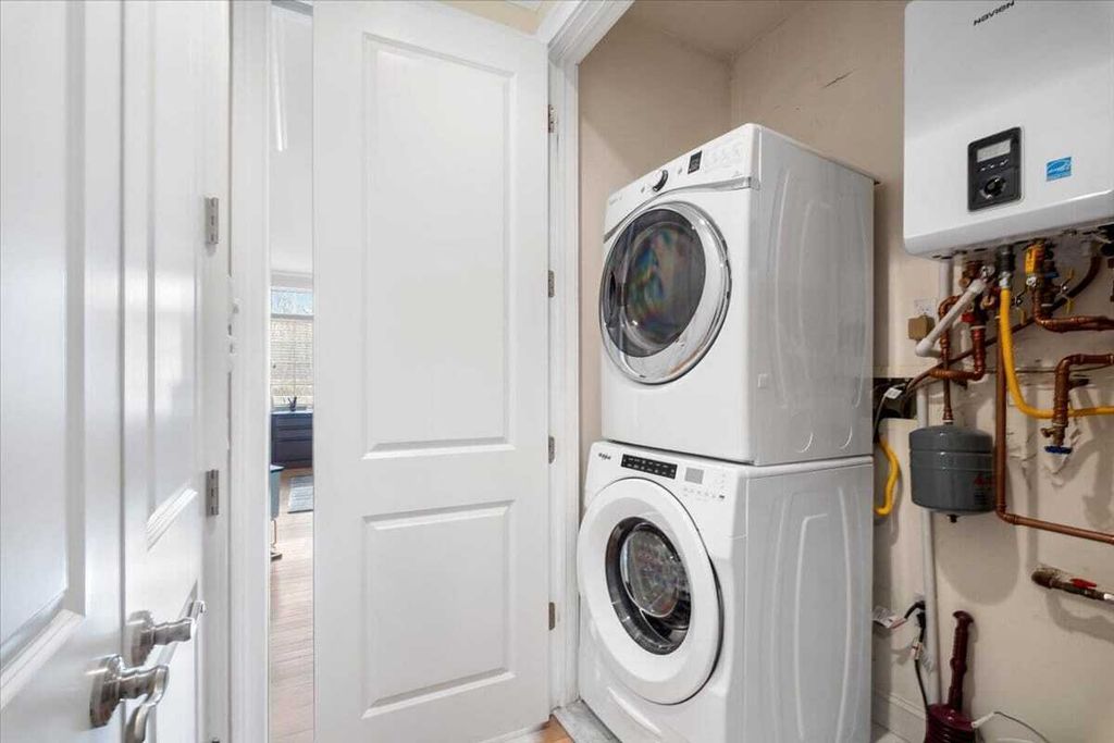 Property photo 2 of 16 <Alttext/>