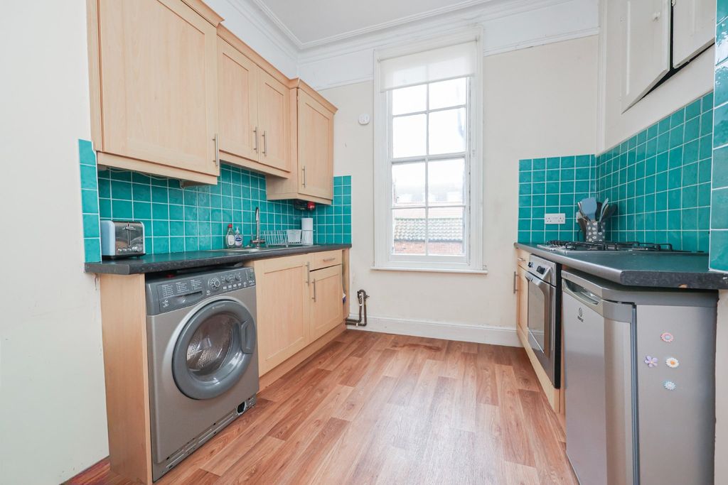 Property photo 3 of 10 5114712