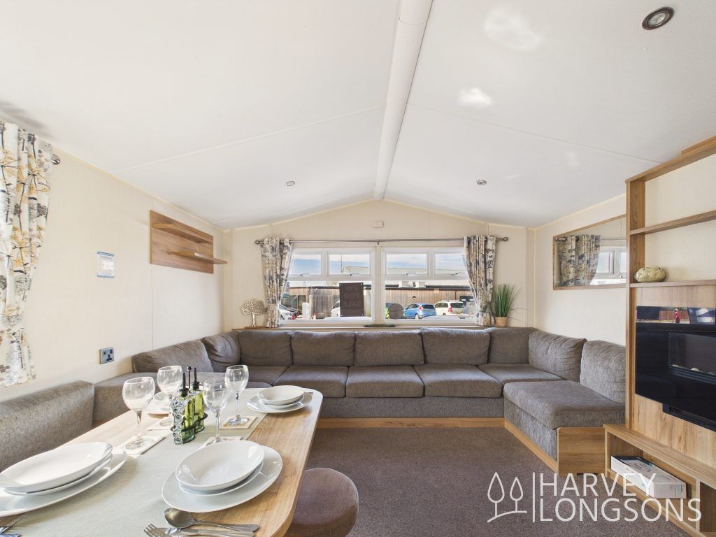 Property photo 1 of 14 Willerby Lymington Lounge With Wrap-Around Seating And Dining Area