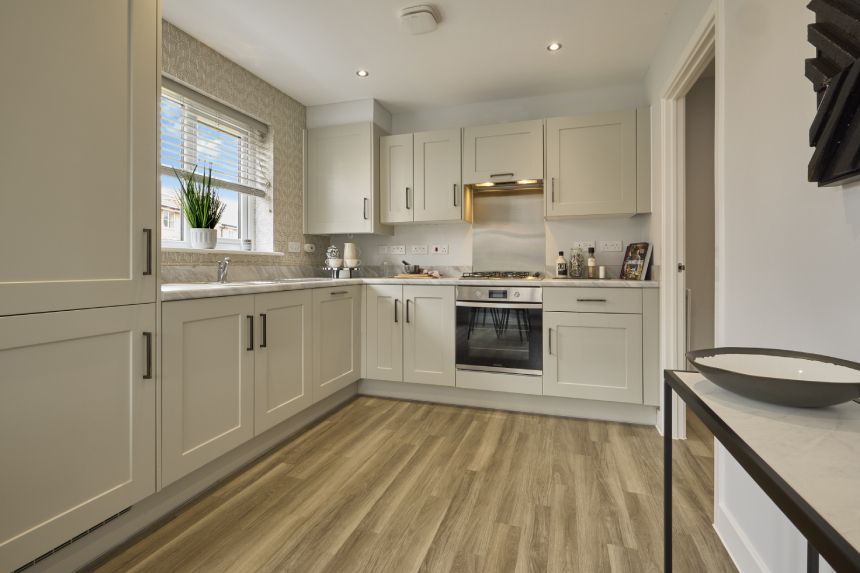 Property photo 2 of 10 Hatters Chase-Mountford-Ktd (1)