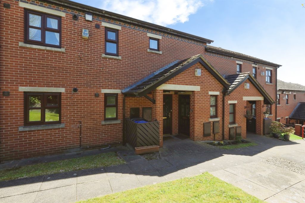 Property photo 1 of 9