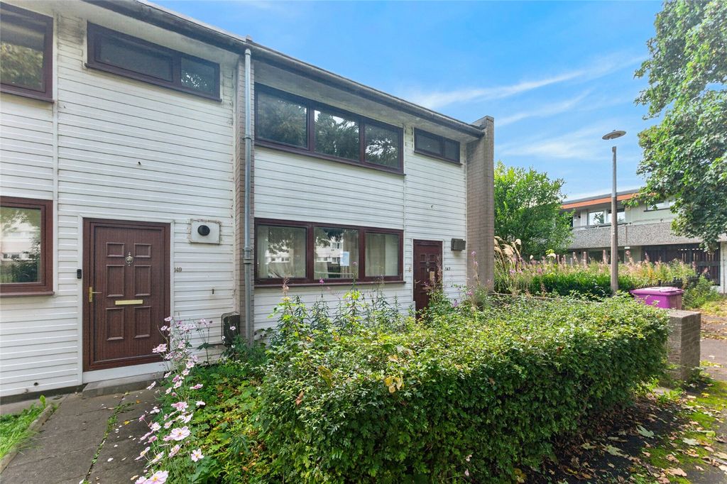 Property photo 1 of 10 Crewe Road North