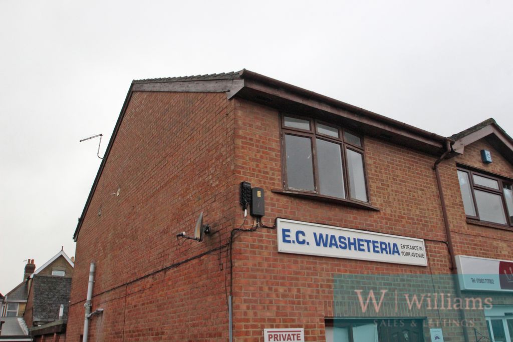 Property photo 1 of 7 1st Floor Apt