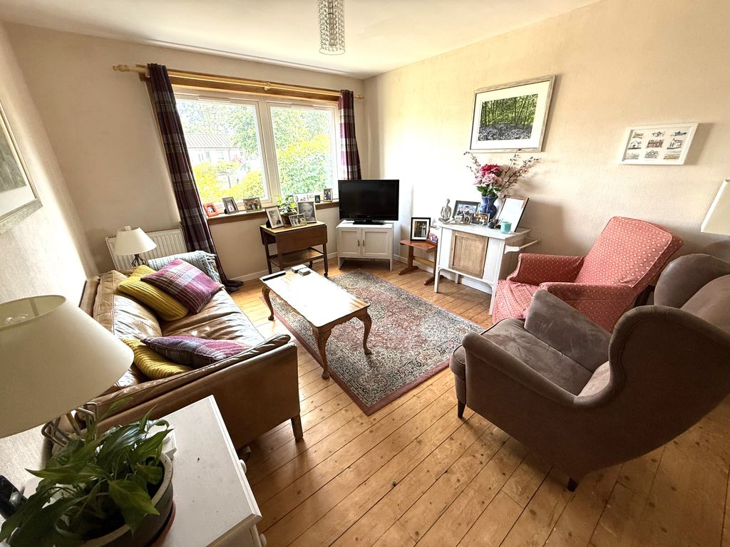 Property photo 3 of 19