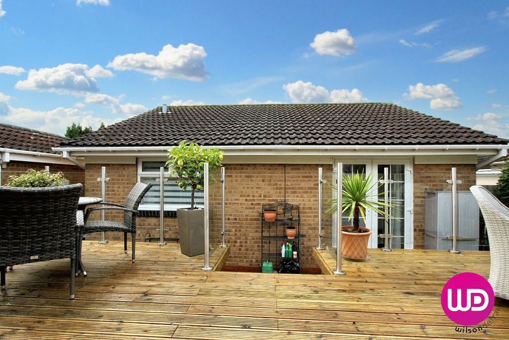 Property photo 3 of 32