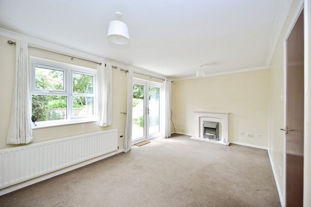 Property photo 3 of 14 Photo