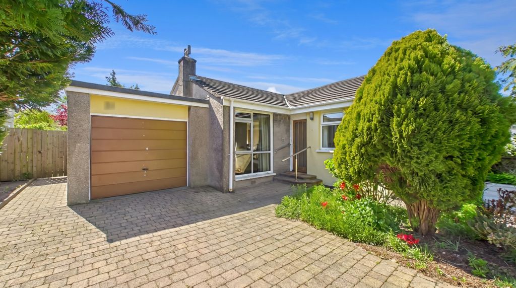 Property photo 1 of 26