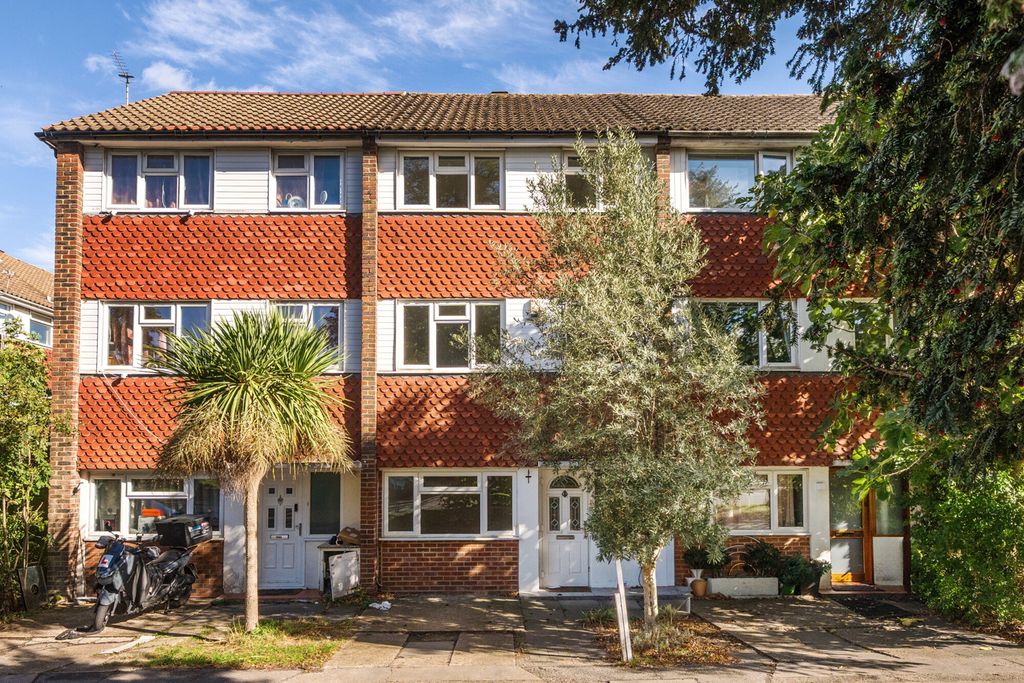 Property photo 1 of 20 1535261-19-6Ace27...