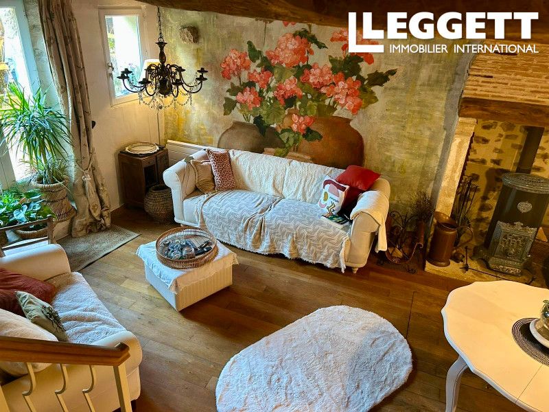 Property photo 2 of 10