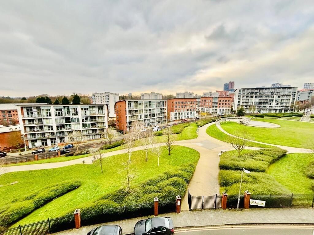 Property photo 1 of 5