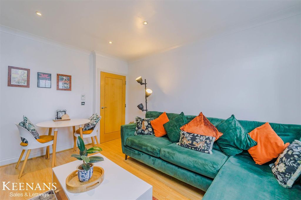 Property photo 3 of 23 7.Jpg
