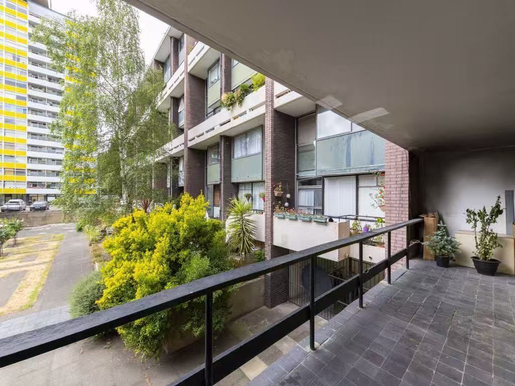 Property photo 3 of 3