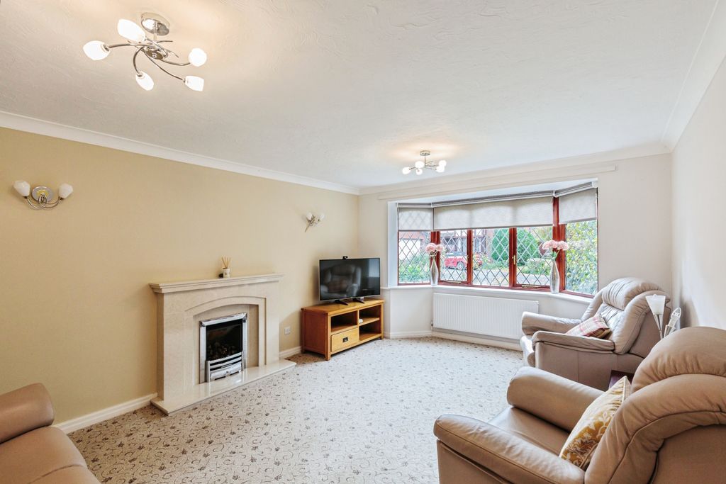 Property photo 3 of 33 Horton1051235_K0A0616