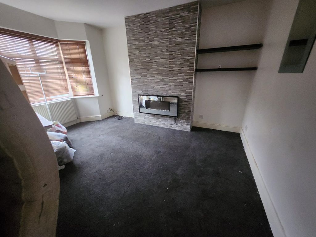 Property photo 3 of 11 Picture No. 19