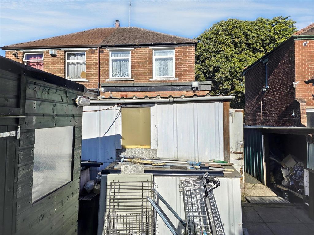 Property photo 1 of 1