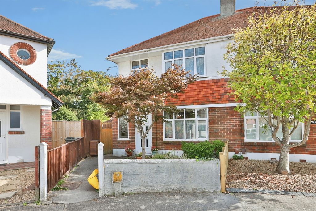 Property photo 1 of 19