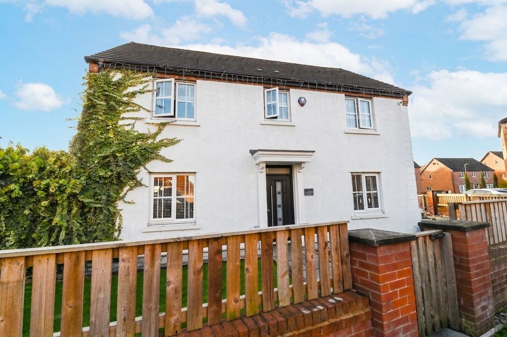 Property photo 1 of 31