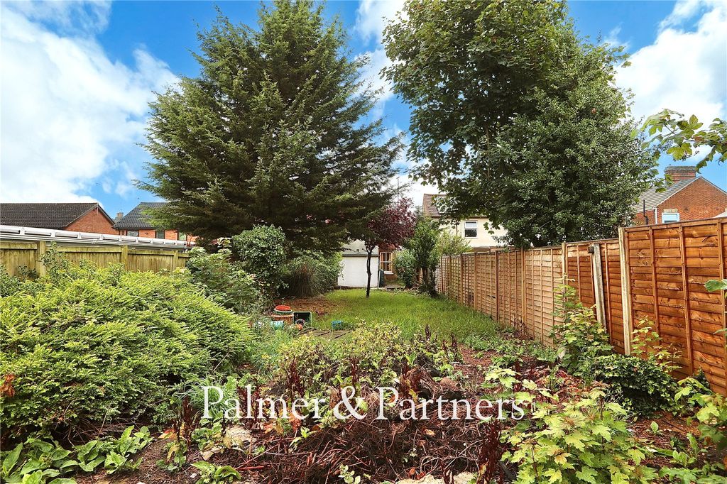 Property photo 3 of 29 Picture No. 02