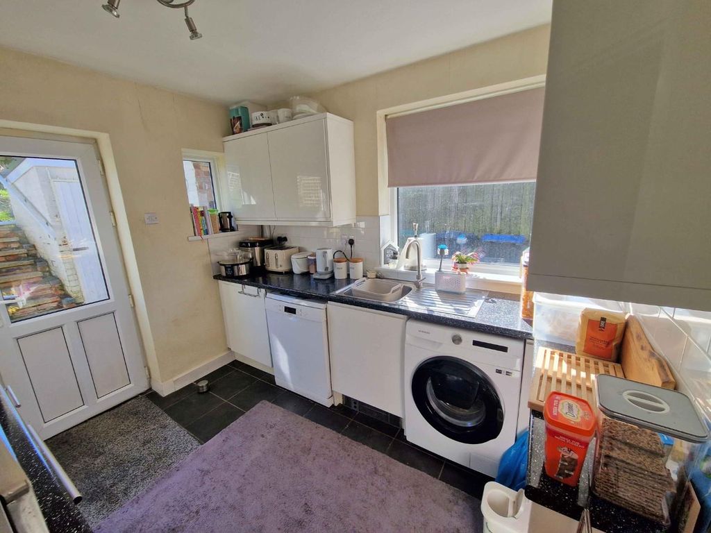 Property photo 3 of 16 20250303_131229.Jpg