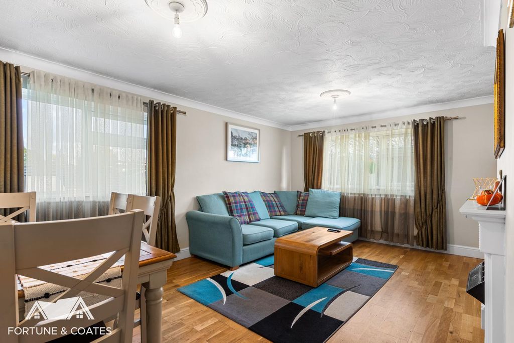 Property photo 2 of 11 Willowfield_6.Jpg