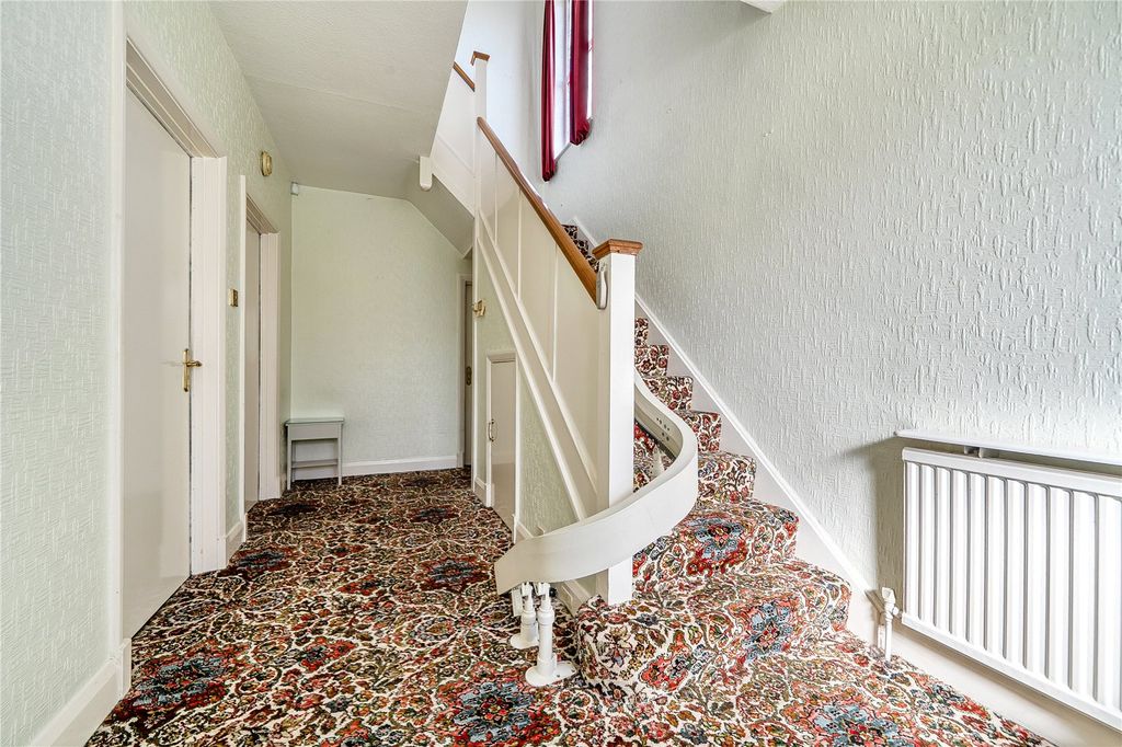 Property photo 2 of 20 Picture No. 36