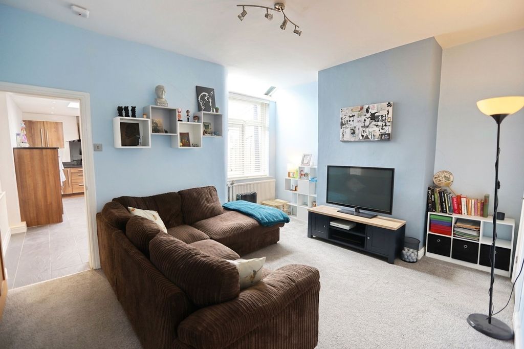 Property photo 3 of 13