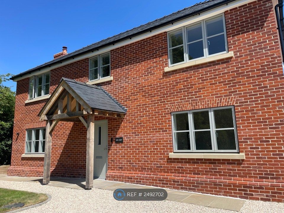 Property photo 2 of 28