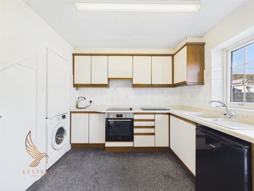 Property photo 3 of 31 13.Jpg