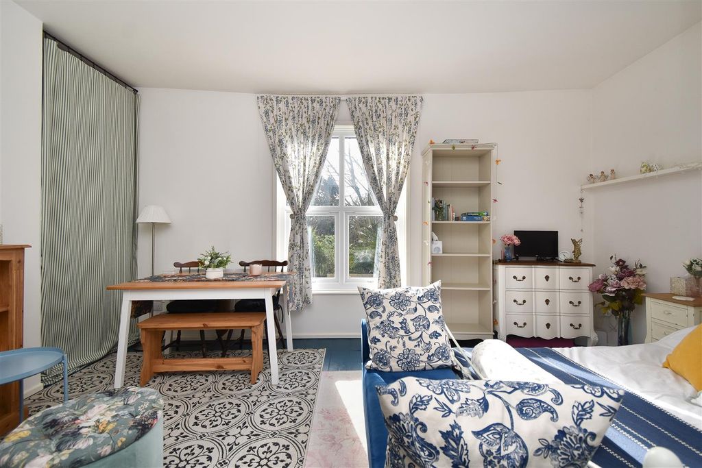 Property photo 2 of 11 Open Plan Living Space