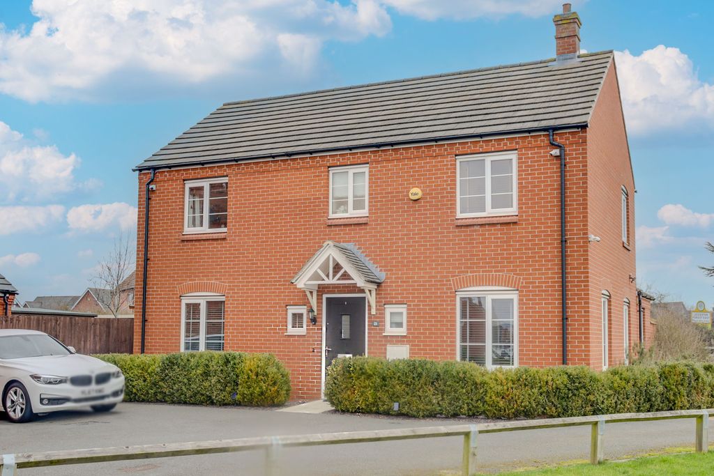 Property photo 1 of 21