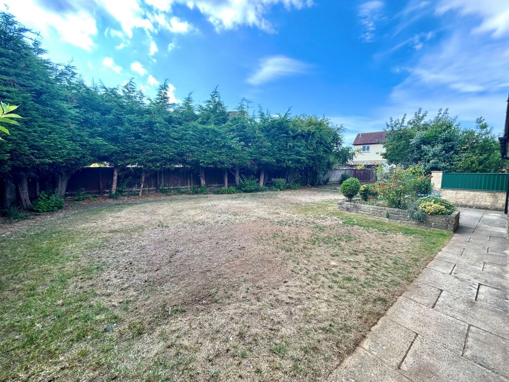 Property photo 2 of 10 Photo 1