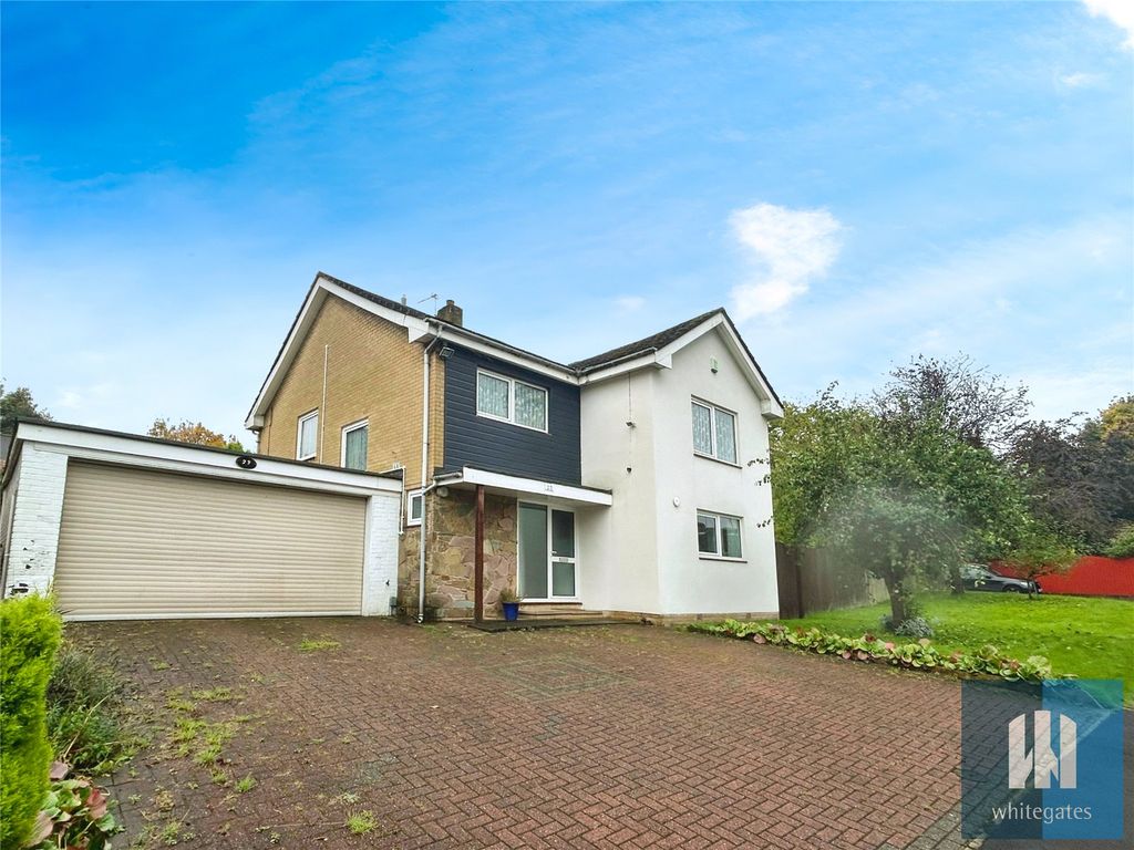 Property photo 1 of 45 Picture No. 12