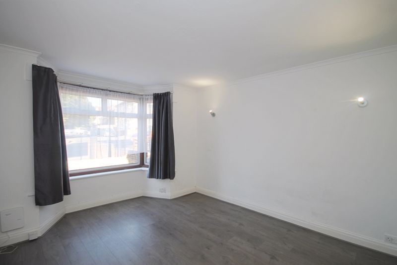 Property photo 2 of 13 Photo 16