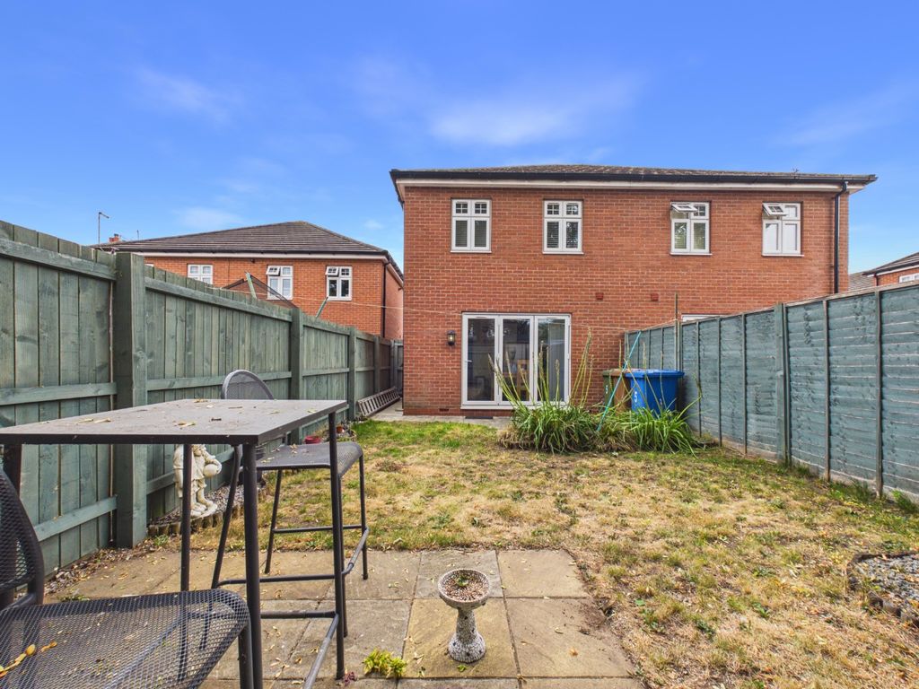 Property photo 2 of 11 5230635