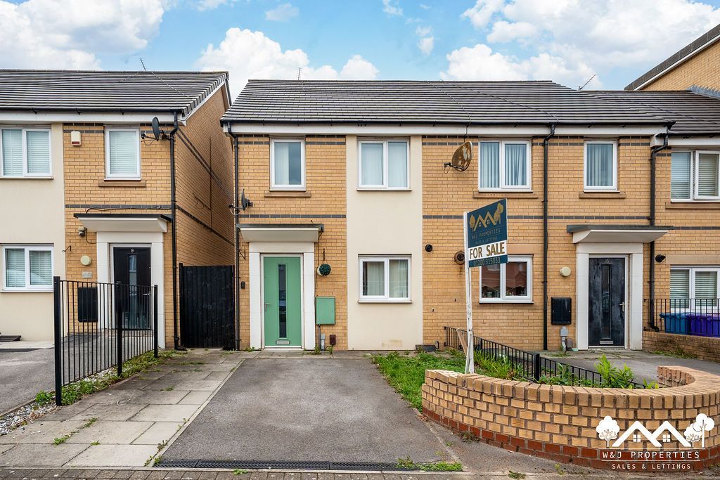 Property photo 1 of 19